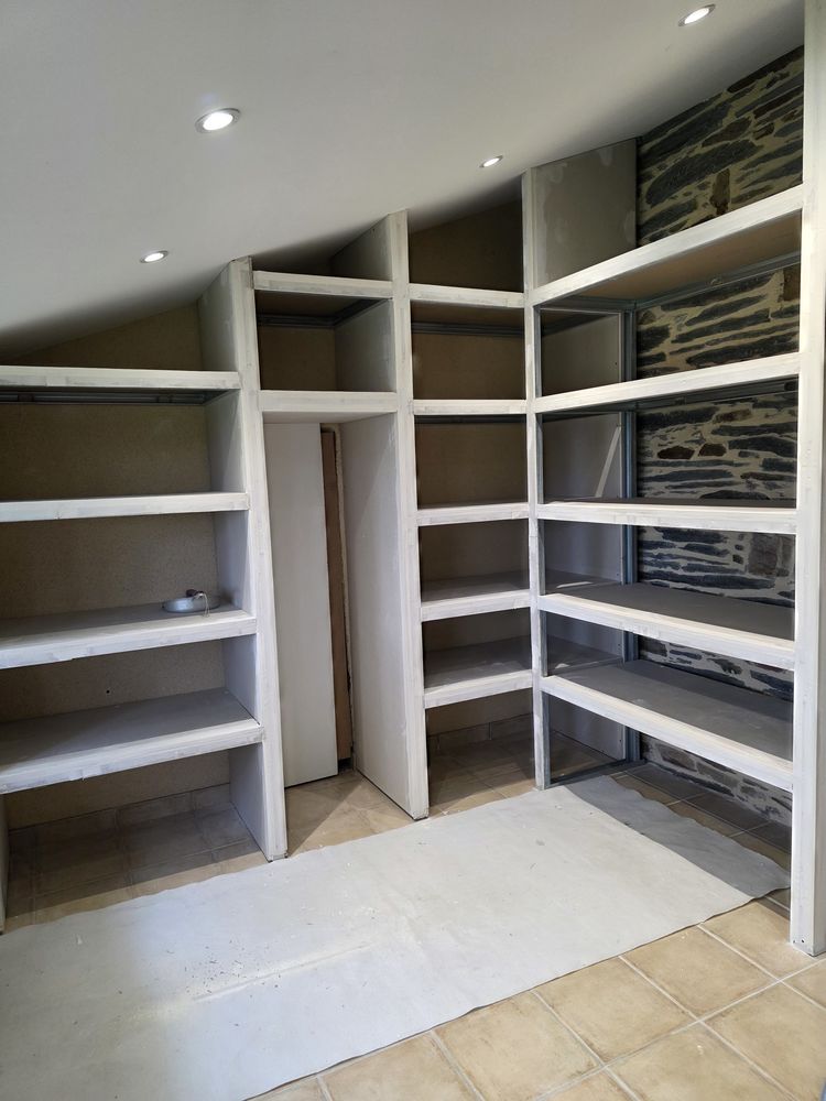 Plaquiste &eacute;lectricien et bandeur 0 44290 Gu�men�-penfao