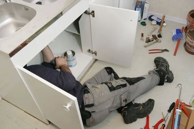 PLOMBERIE D&Eacute;PANNAGE 7j/7 - IDF 39 75017 Paris