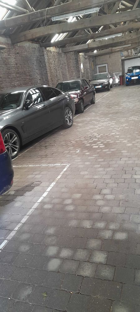 cherche mecanicien pour r&eacute;vision et vidange polo 0 59115 Leers