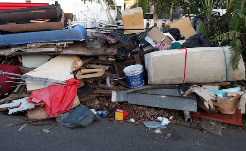 enlevement tout encombrants 0 13004 Marseille