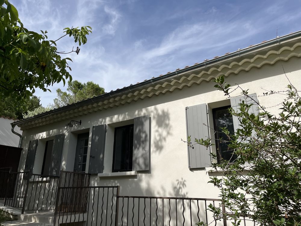 Recherche personne pour m&eacute;nage dans g&icirc;tes pr&egrave;s Gr&eacute;oux 0 04800 Saint-martin-de-br�mes