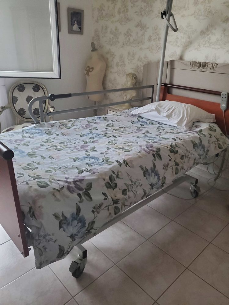 Auxiliaire de vie 0 30420 Calvisson