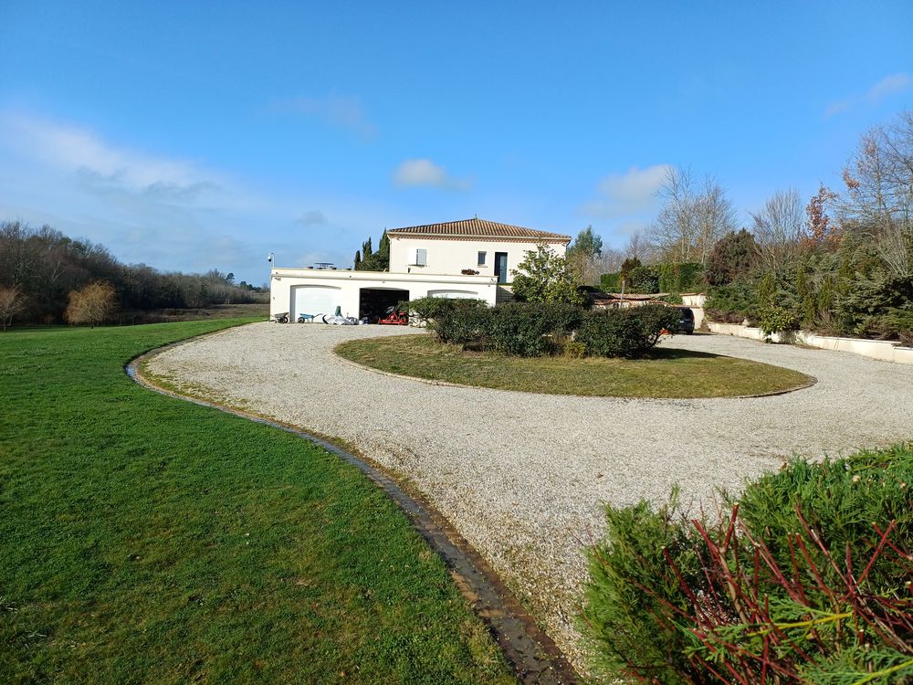 Couple  compl&eacute;mentaire en cesu  aux services des particulier 0 33490 Saint-maixant