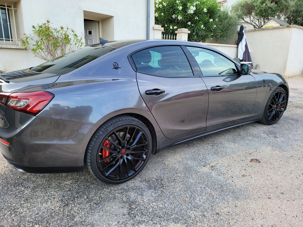 MARIAGE EN  MASERATI 0 30700 Saint-siffret