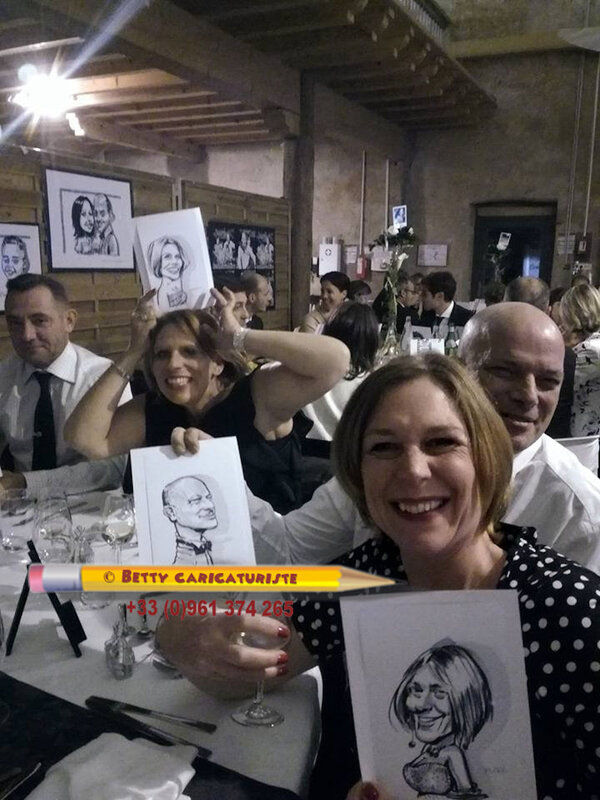 MARIAGE Marque-Place, un portrait &agrave; la place du pr&eacute;nom ! 
0 38000 Grenoble