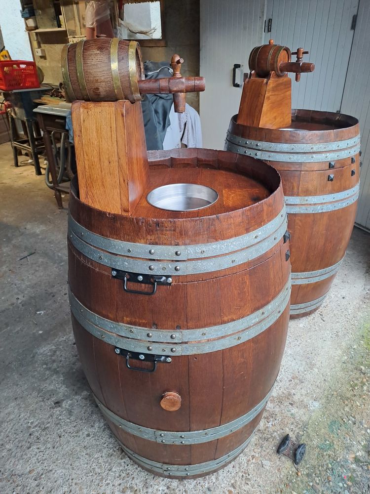 fontaine &agrave; punch 0 24700 Montpon-m�nest�rol