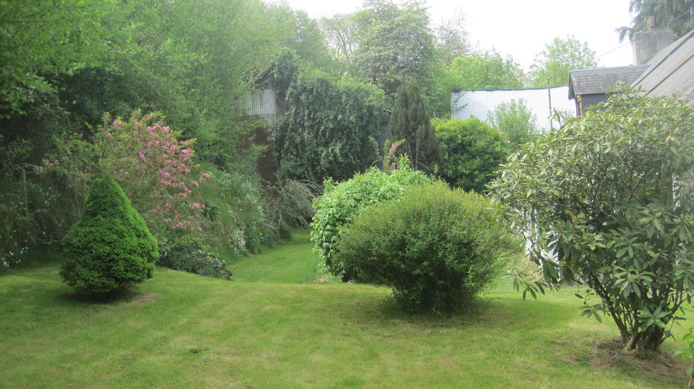 JARDINIER 0 61350 Mantilly