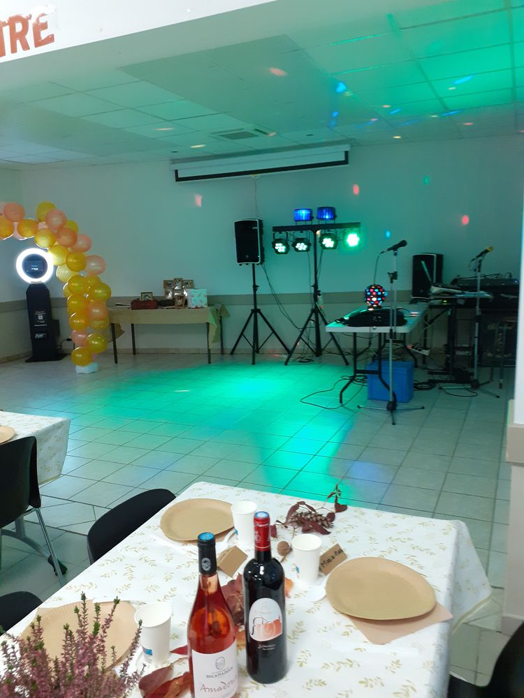 DJ MUSICIEN CHANTEUR Anime soir&eacute;es et apr&egrave;s midi dansantes 0 46240 Labastide-murat