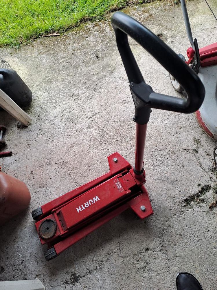 cric rouleur Wurtz 0 77120 Coulommiers