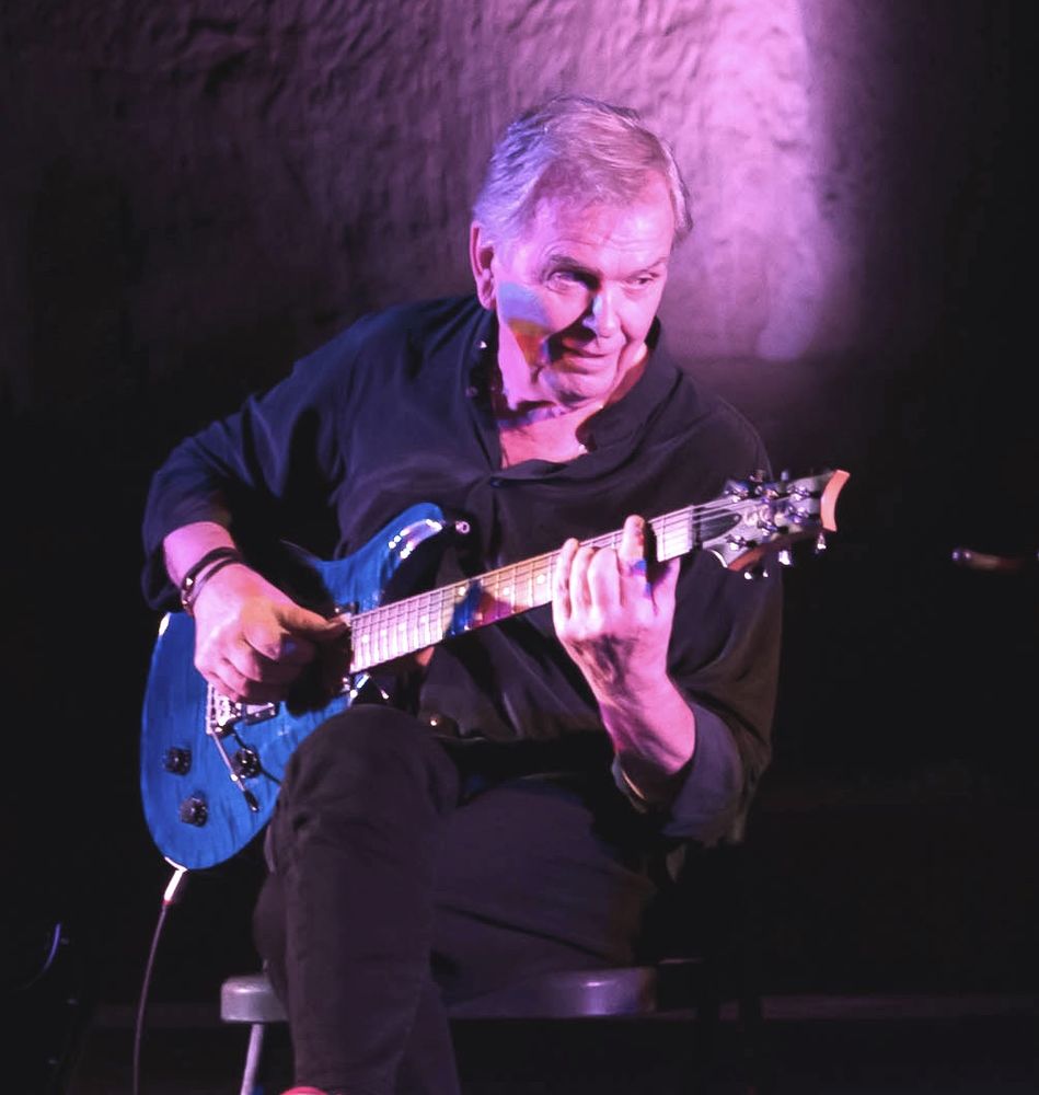 Cours de guitare r&eacute;ellement efficaces 0 84410 B�doin