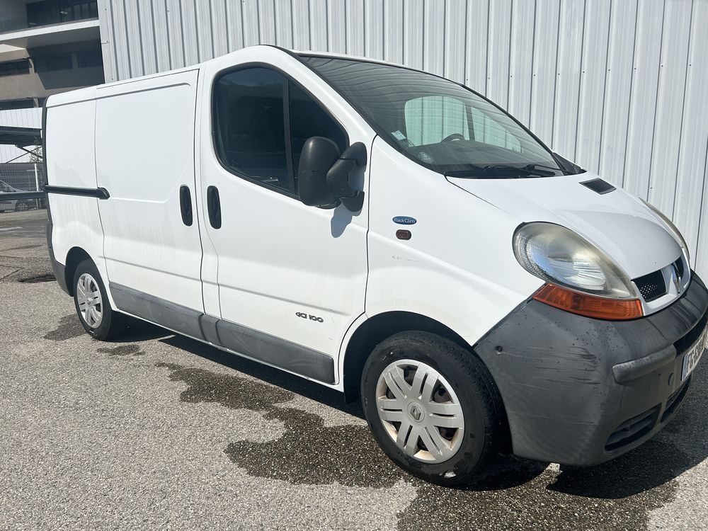 Service de transport et logistique 0 38430 Moirans