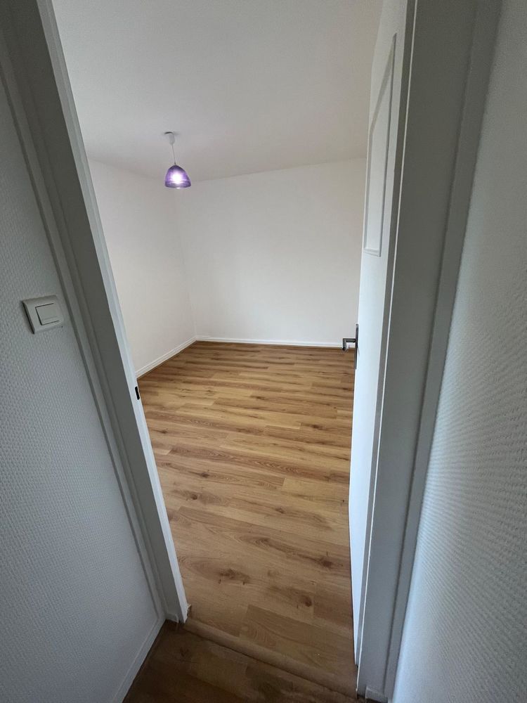 Artisan s&eacute;rieux propose r&eacute;novation int&eacute;rieure
0 94400 Vitry-sur-seine