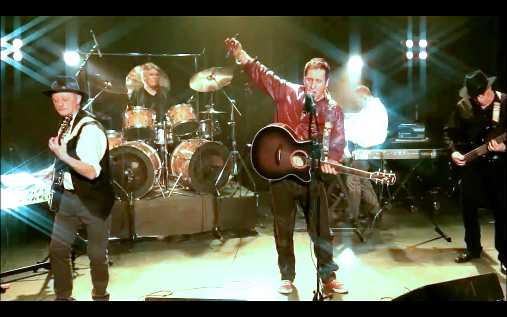 Groupe PopRock recherche guitariste 0 24210 Azerat