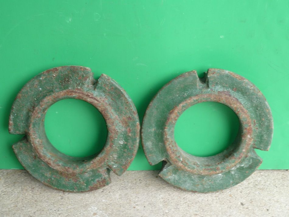 Masses de roues avant  de tracteur agricole 136 10290 Marcilly-le-hayer