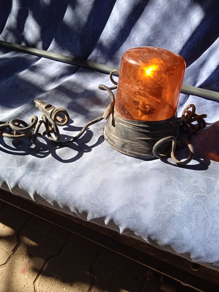 GIROPHARE 18 13510 �guilles