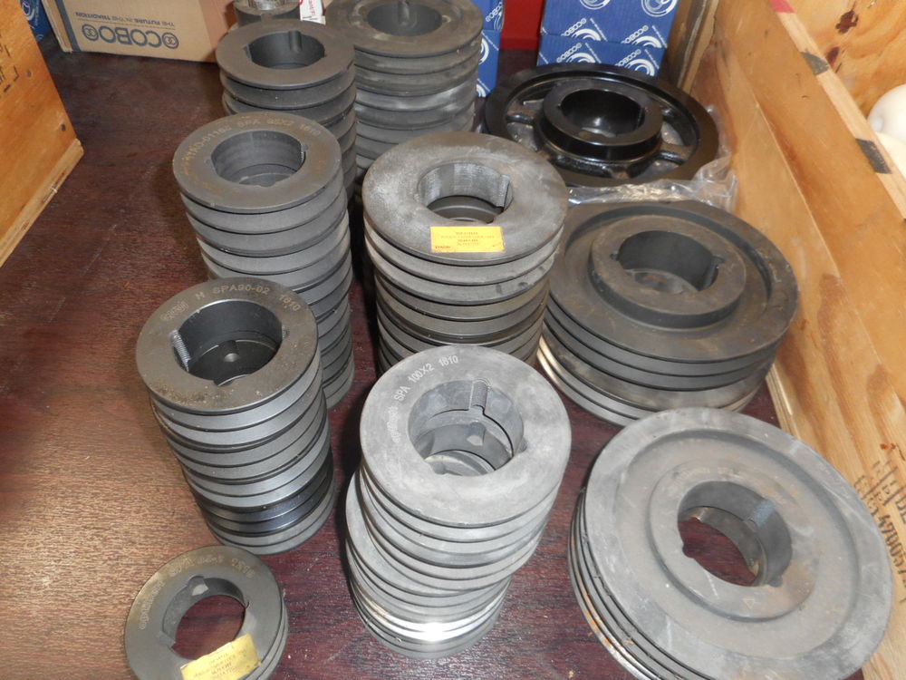 Poulie trap&eacute;zo&iuml;dale 2 gorges section spa moyeu amovible 10 88300 Neufch�teau