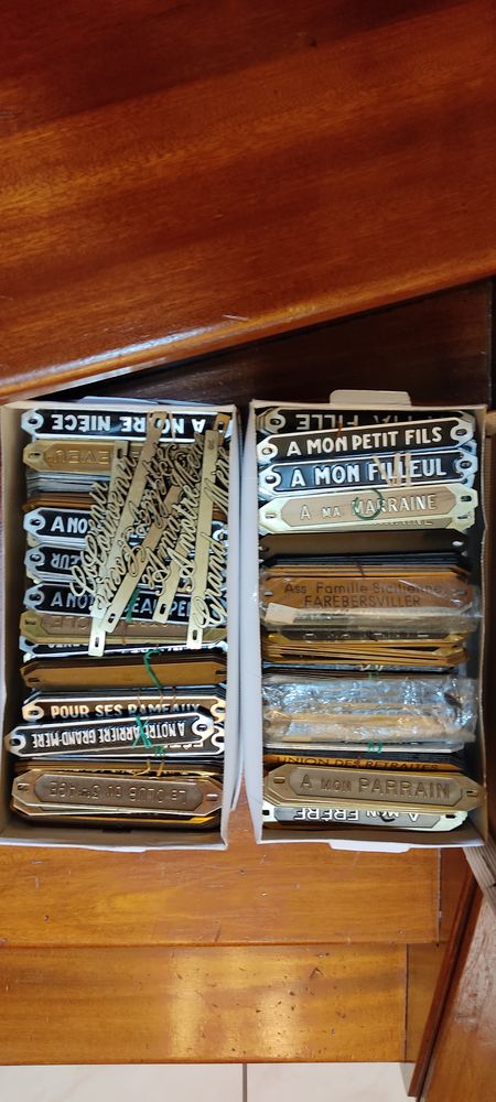 D&eacute;dicaces mortuaires 1 57600 Folkling