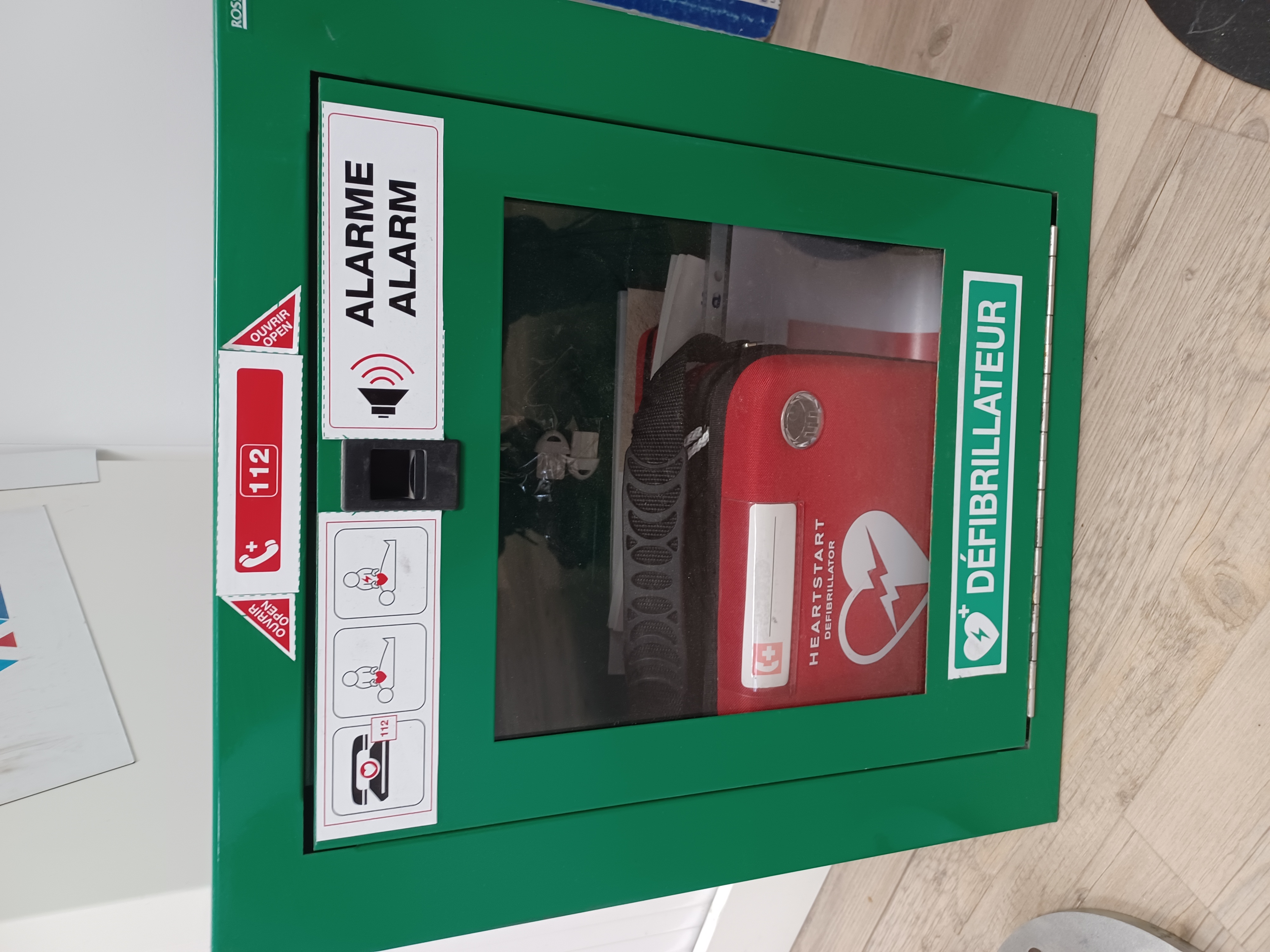 Defebrilateur Philips 585 13270 Fos-sur-mer