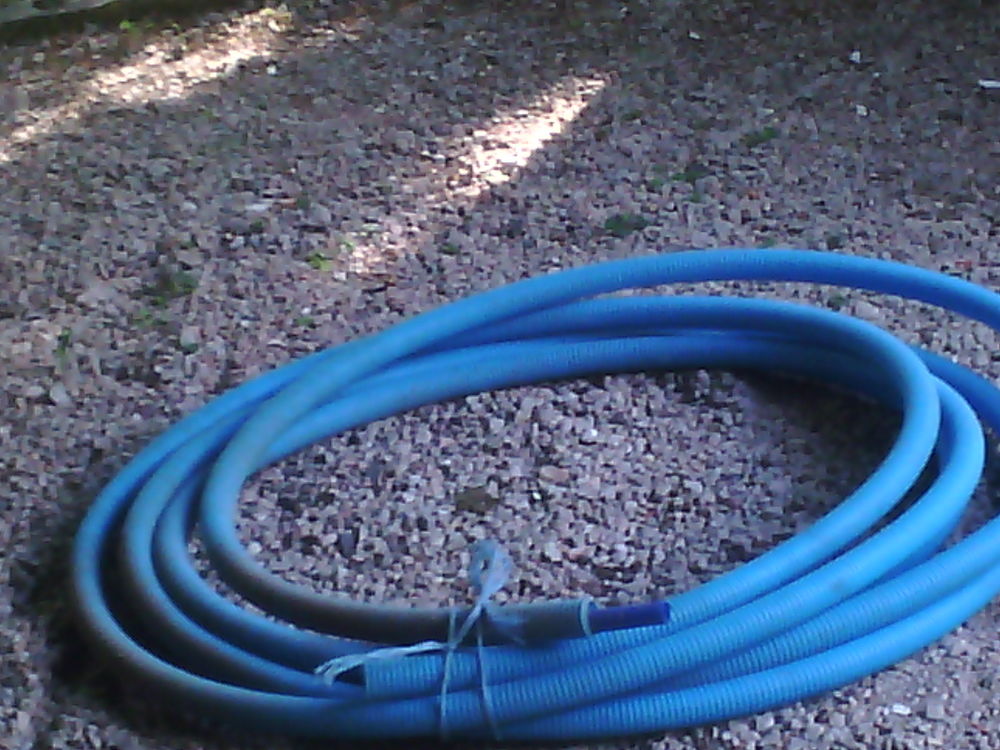 tuyau    PER
16MN       10.50M  ENV 15 71200 Le creusot