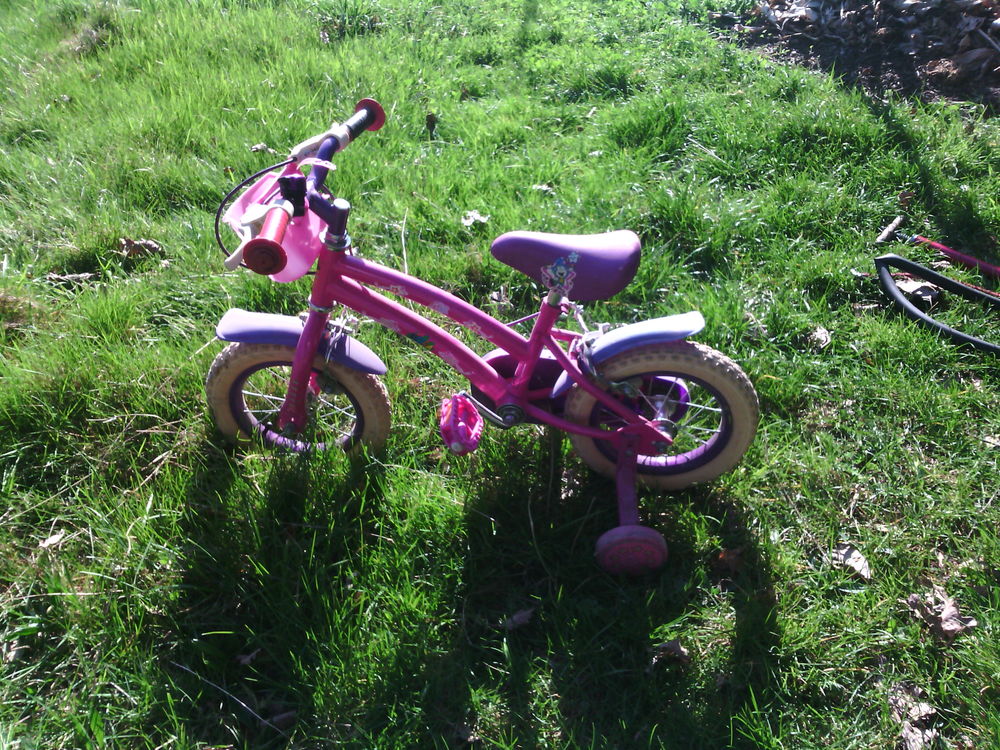 velo  enfants 25 71200 Le creusot