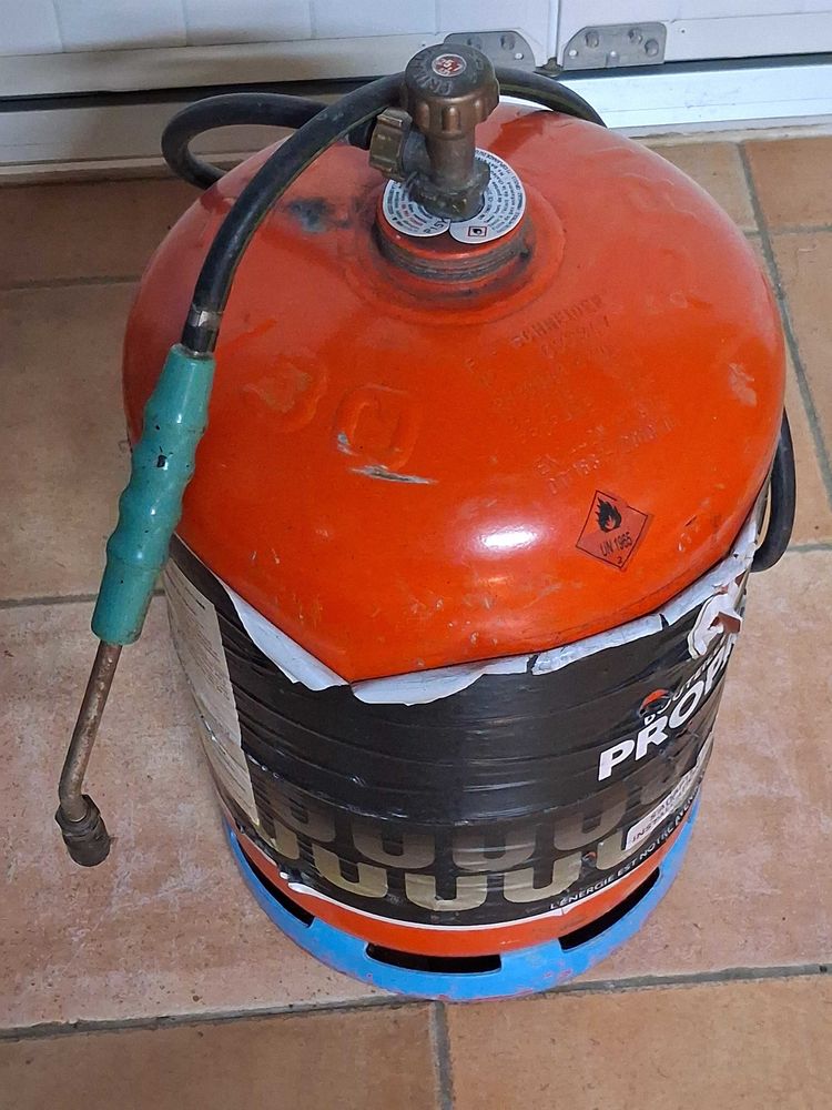 bruleur gaz 20 85000 La roche-sur-yon