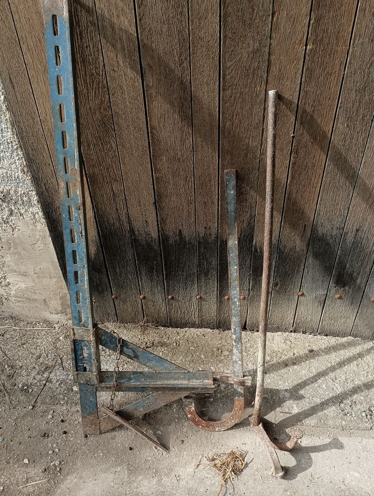 mat&eacute;riel de ma&ccedil;onnerie cause retraite 3000 26170 Buis-les-baronnies