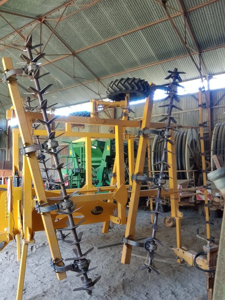 Outil de sol 18000 41700 Le controis-en-sologne