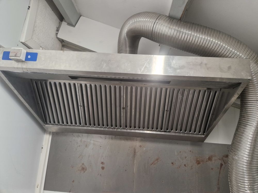 Hotte 450 11430 Gruissan