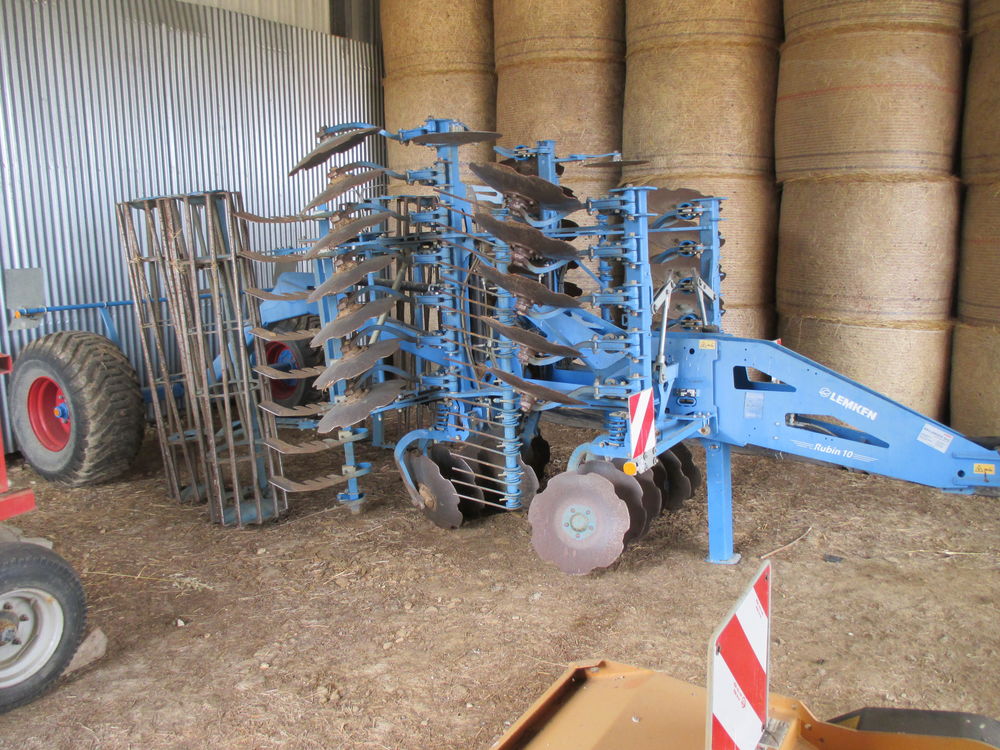 D&eacute;chaumeur Lemken Rubin 10/450 31000 79120 Chey