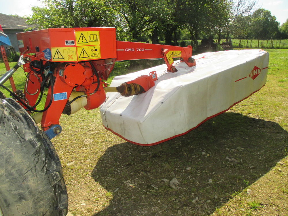 Faucheuse Kuhn 702 4500 79120 Chey
