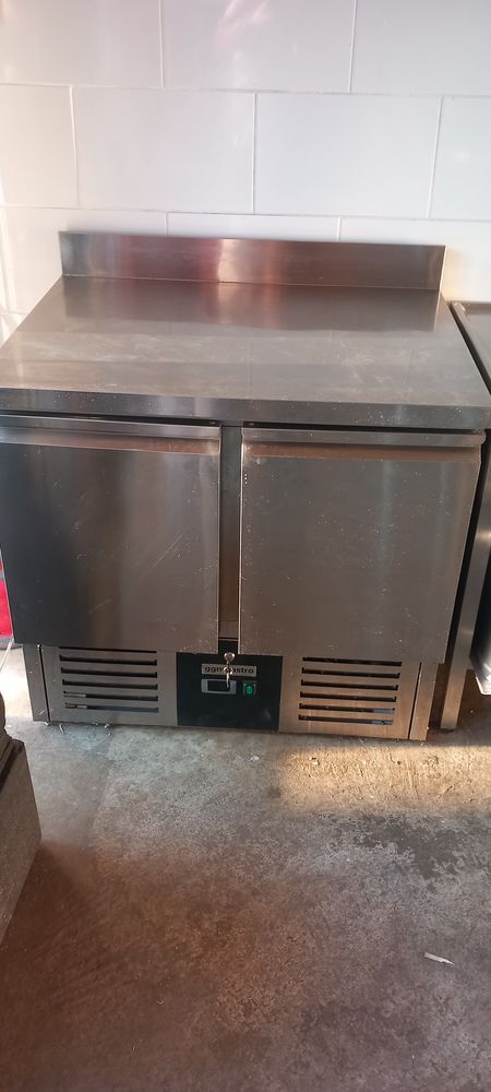 Meuble r&eacute;frig&eacute;r&eacute; 270 35390 La dominelais