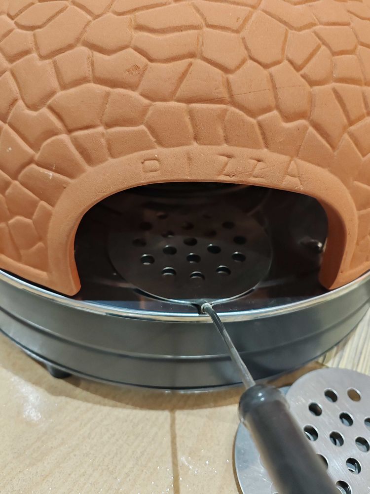 appareil a pizza 30 38470 T�che