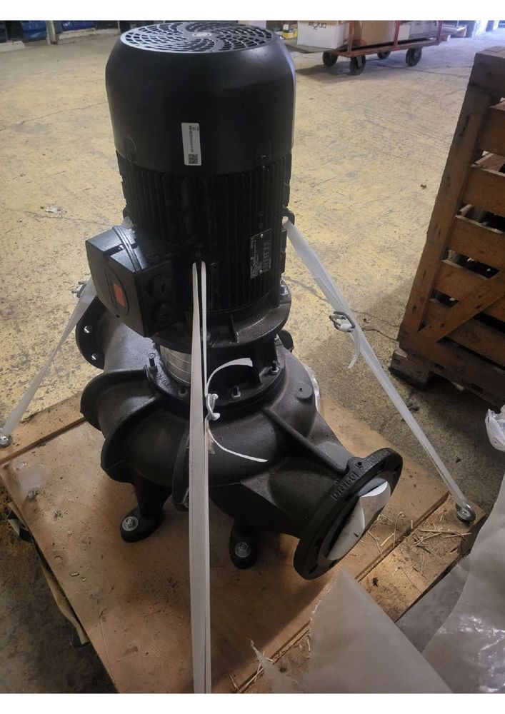 Pompe industrielle Grundfos TP 150-70/4 ? Neuve sur palette 6200 26110 Sainte-jalle