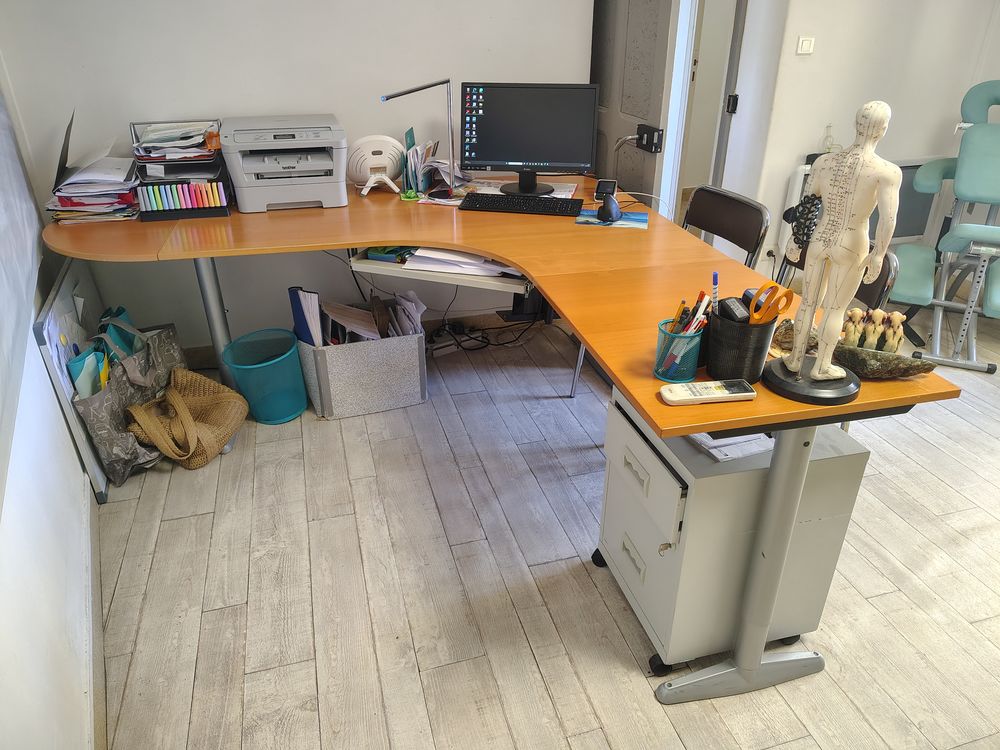 Bureau professionnel modulable 200x200cm 80 84110 Vaison-la-romaine