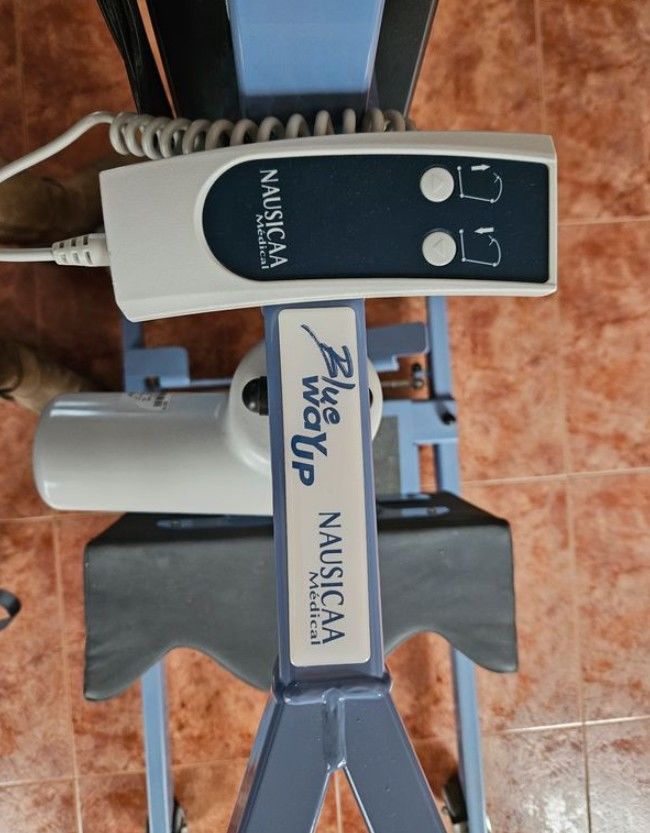 Verticalisateur Blue Way Up ? Nausica Medical ?Bon &eacute;tat 375 64700 Hendaye