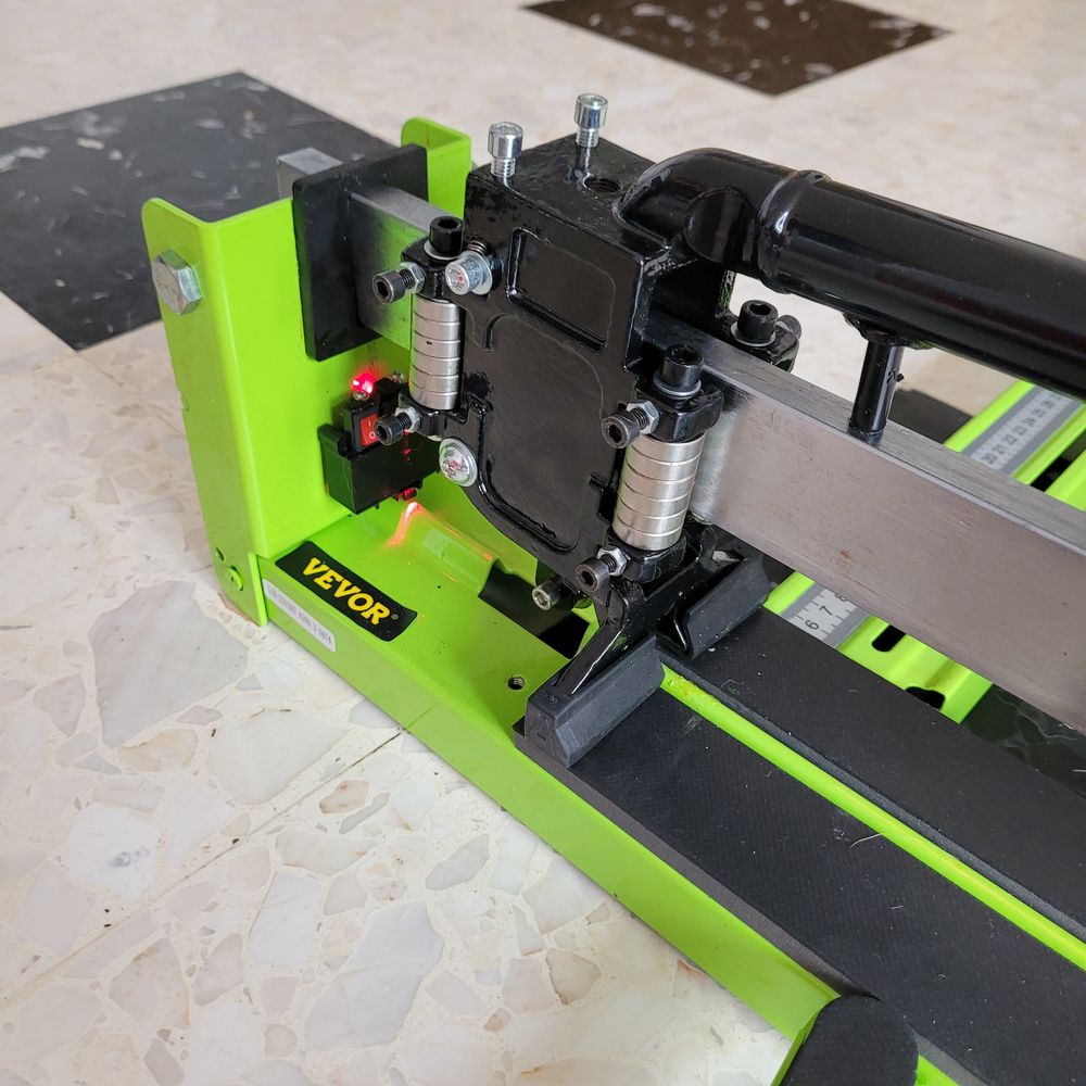 carellette 1200 mm neuve jamais servi 100 34110 Frontignan