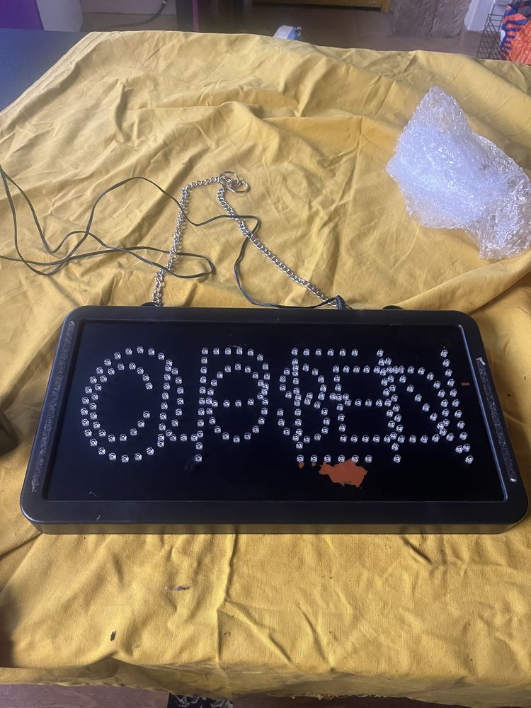 Enseigne lumineuse LED OPEN / CLOSE ? Boutique / Commerce 35 69001 Lyon