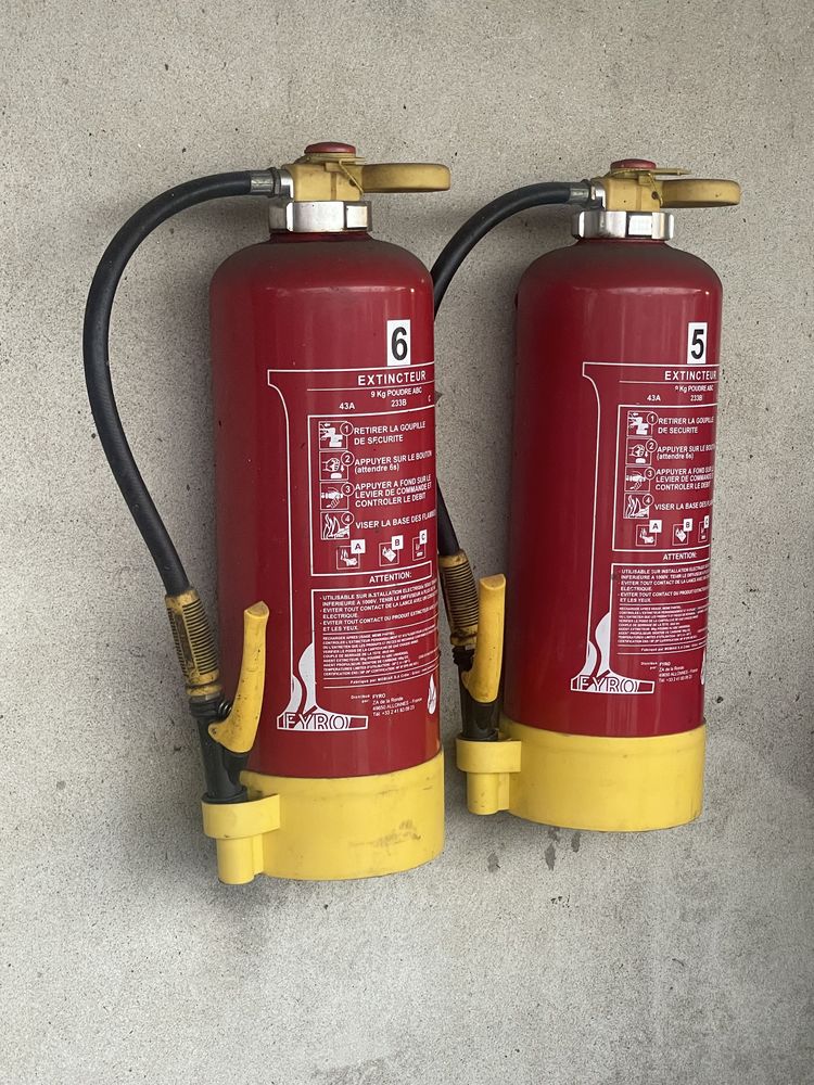 EXTINCTEUR POUDRE 9 KGS 150 78955 Carri�res-sous-poissy