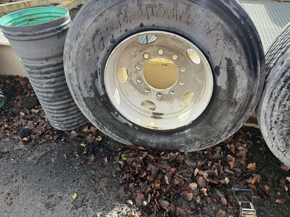 pneus poid lourd 50 65000 Tarbes