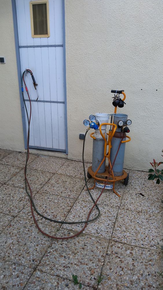 poste &agrave; souder oxyg&egrave;ne-ac&eacute;tyl&egrave;ne 350 72000 Le mans