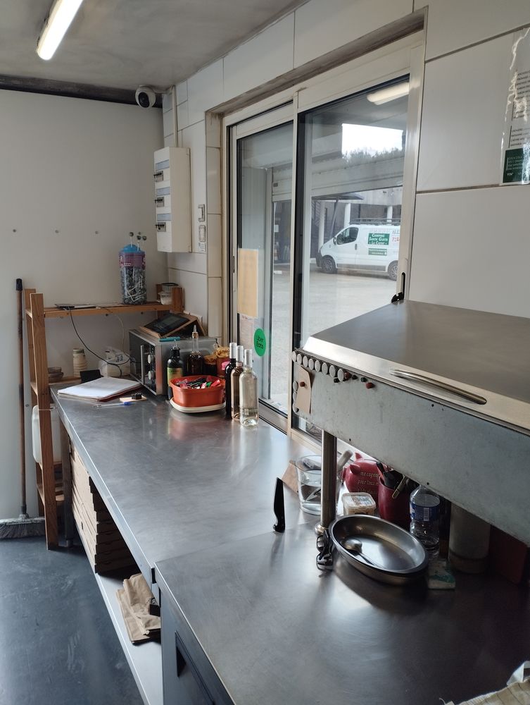 conteneur am&eacute;nag&eacute; pizza 60000 13600 La ciotat