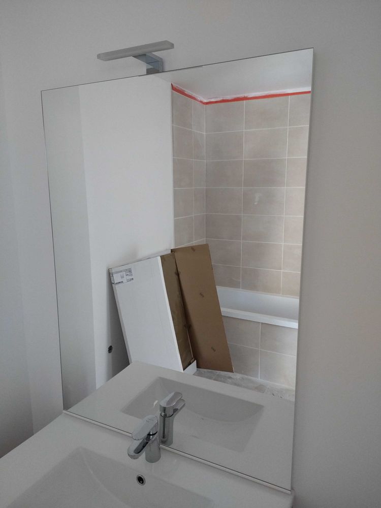 miroir 80x108 plus &eacute;clairage led 75 69210 L'arbresle