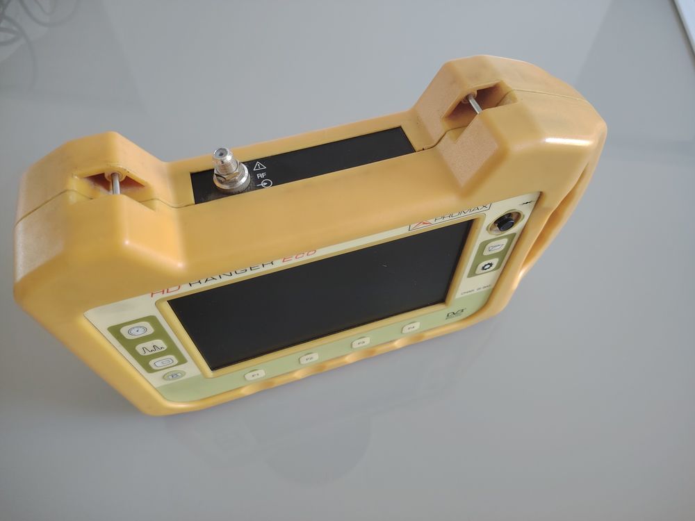 Mesureur de champ satellite et terrestre 1200 97139 Guadeloupe