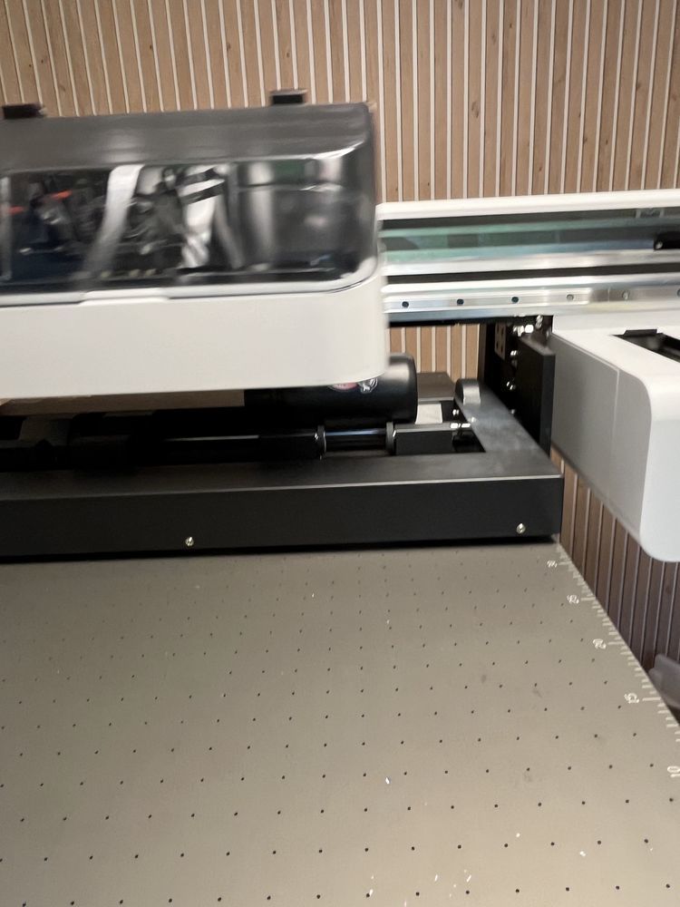 Imprimante UV &agrave;  plat Nocai 6090 12000 91210 Draveil