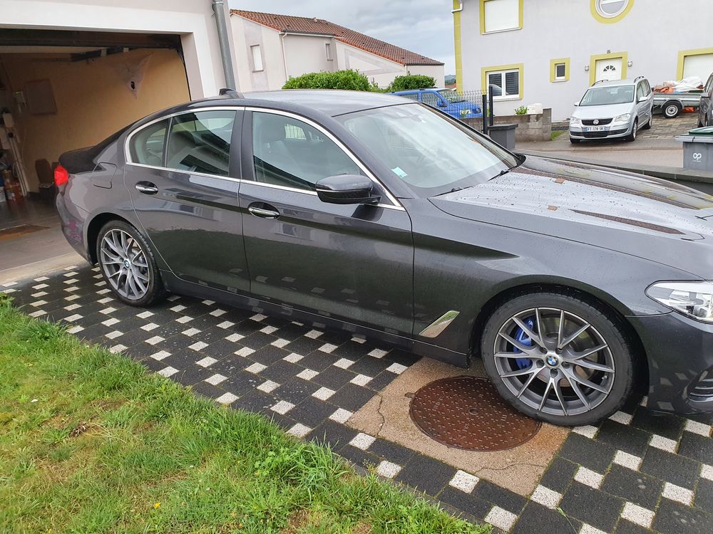 BMW SERIE 5 XDRIVE G30 - Autofactoria Luxembourg EN