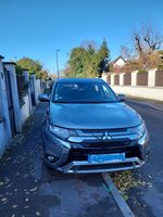 Mitsubishi Outlander 2.4l PHEV Twin Motor 4WD Business 22900 77600 Bussy-Saint-Georges