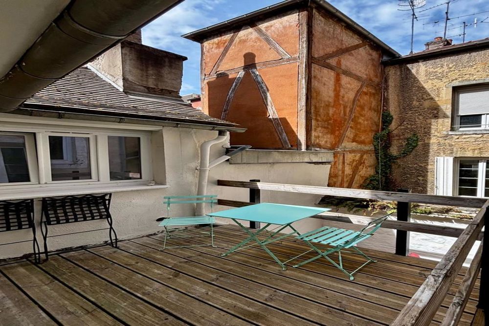 IDEAL INVESTISSEUR- Situé au coeur du Centre historique, ....