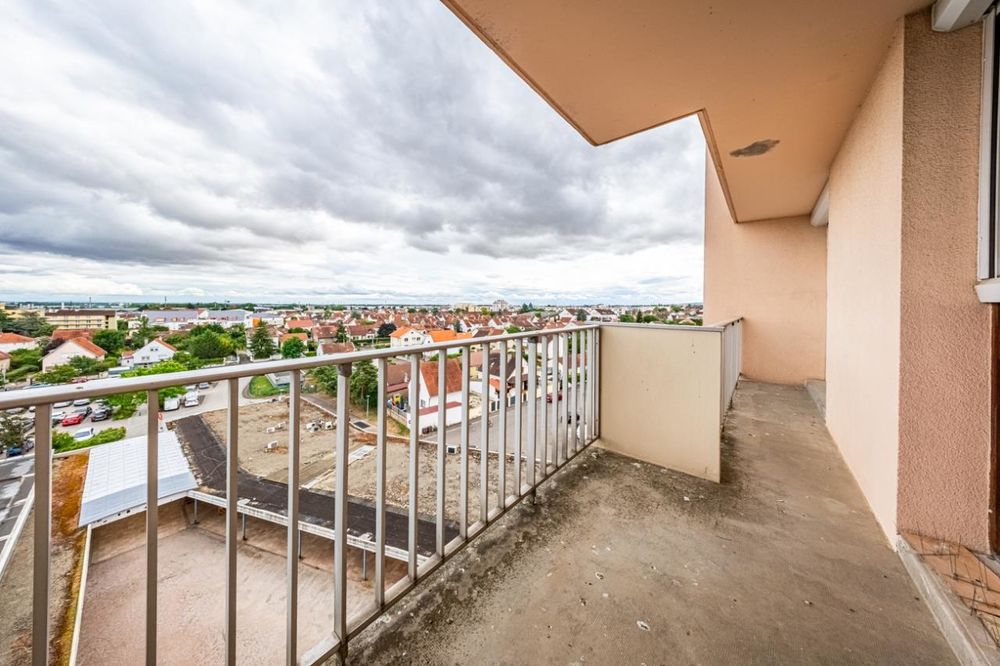 CHENÔVE- BAISSE DE PRIX pour cet appartement T4 de 86,60....