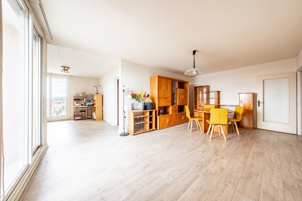 CHENÔVE- BAISSE DE PRIX pour cet appartement T4 de 86,60....