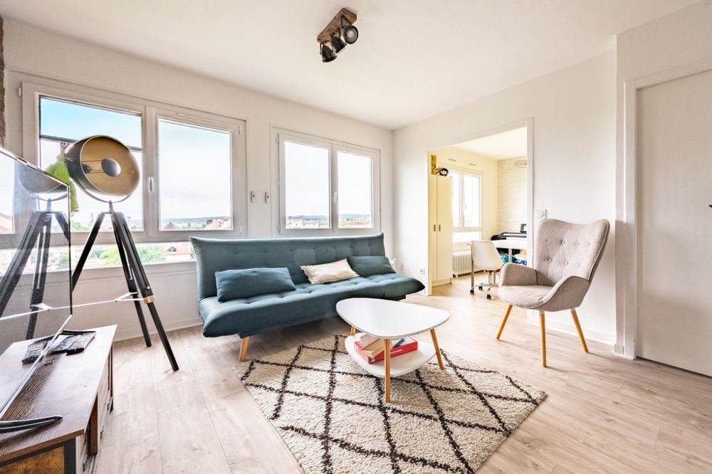 Appartement T5 de 3 chambres sans travaux à prévoir, sit....